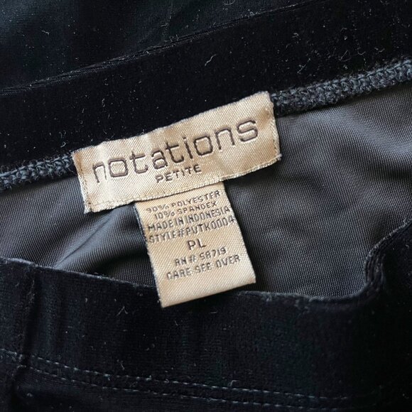 NWT Vintage Black Velvet Pull On Midi Skirt Whimsy Goth - Size Petite Large - Picture 3 of 4